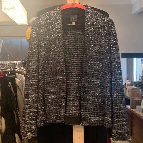 Mary Kay National Size 8 Black Bling Jacket - Picture 1 of 3